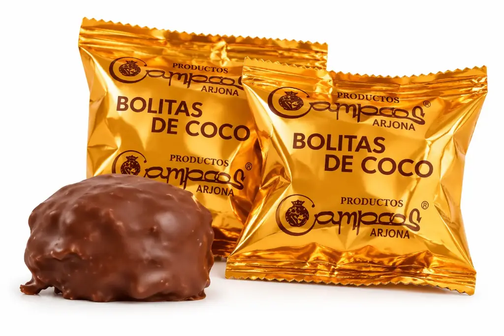 Bolitas de coco envueltas a máquina